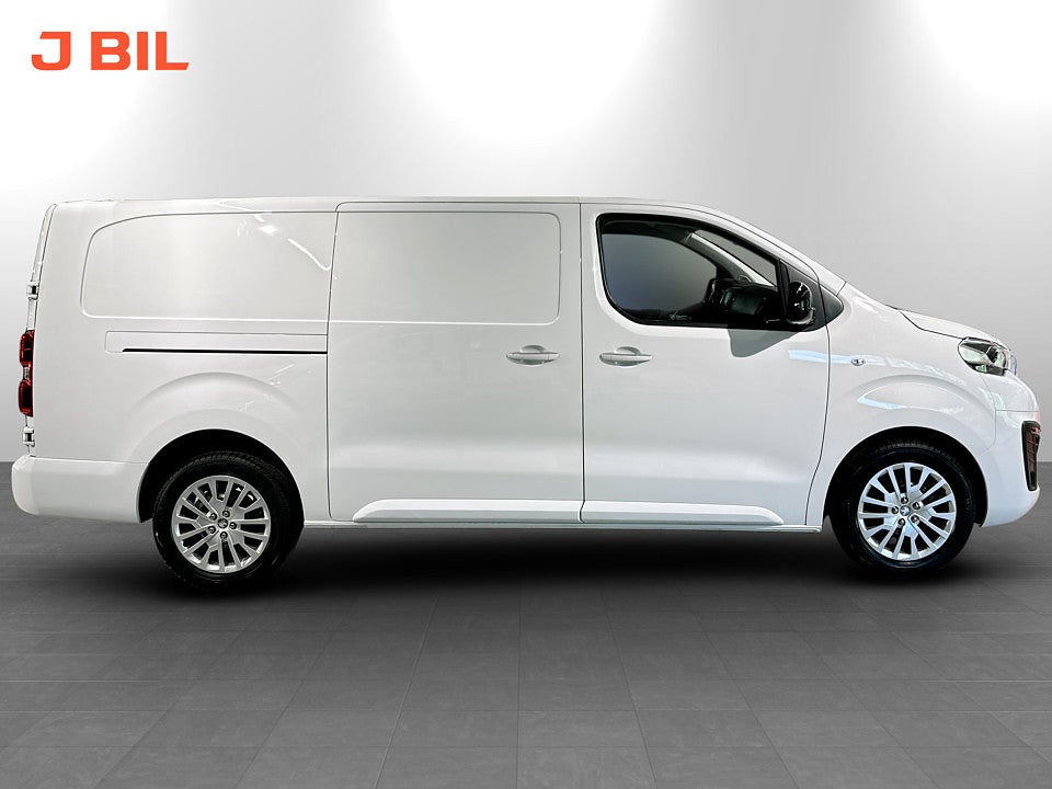 Bild på Peugeot Expert PRO+ 2.0 BHDi 145hk Aut L3 B-KAMERA