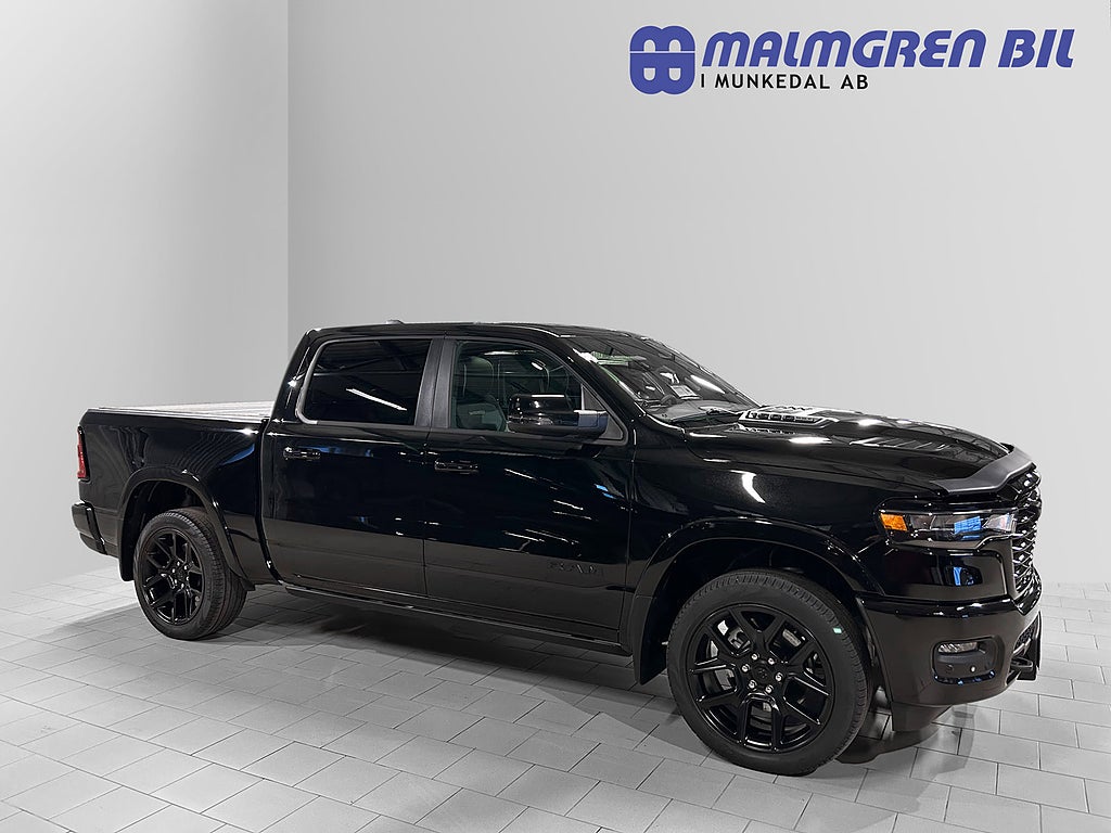 Dodge RAM 1500 Laramie Night Flaklock Sportavgas 2516:-/Årsskatt