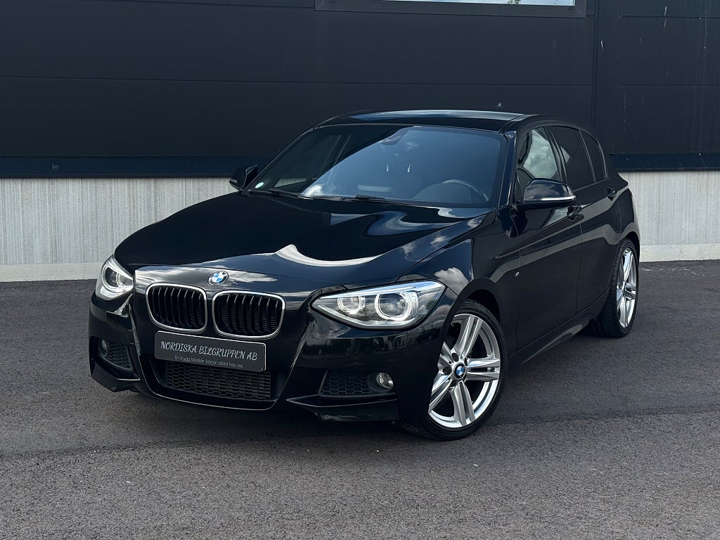 BMW 116 i 5-dörrars M Sport Euro 6, toppskick, lågmil