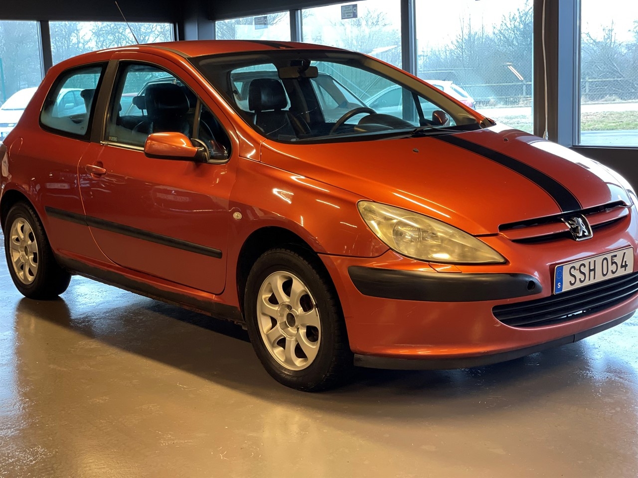 Peugeot 307 3-dörrar 2.0 Manuell, 136hk 2002, bild 3/35