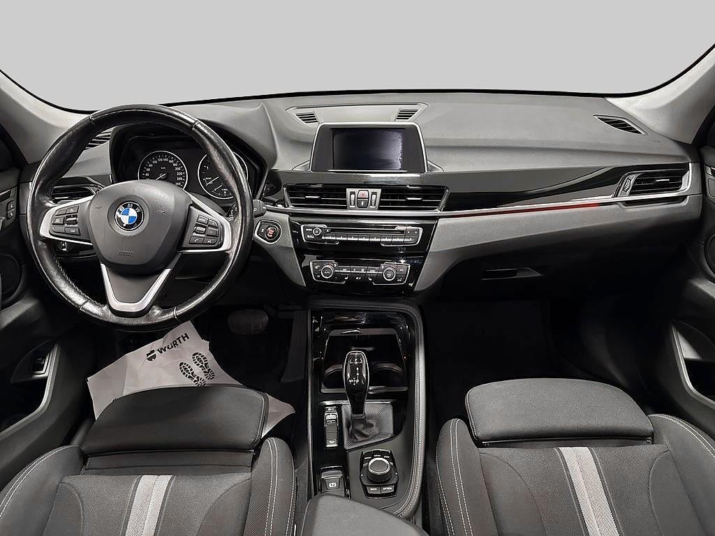 BMW X1 2018 - miniatyr 8