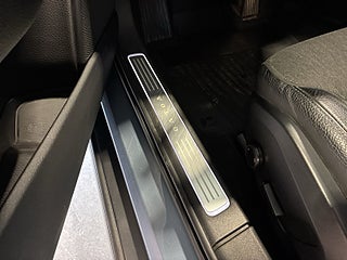 Volvo V90 Cross Country D4 AWD Aut Advanced SE III Drag Värmare Cockpit S&Vhjul – bild 17