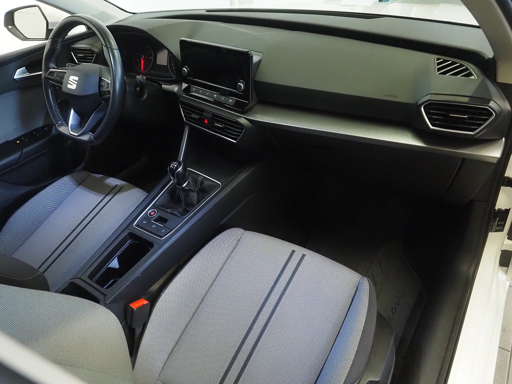 Seat Leon ST 1.5 TSI 130hk Style | Drag | Backkamera | Värmare | 2021
