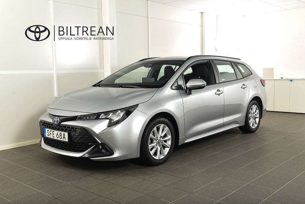 Toyota Corolla Kombi 1,8 Elhybrid Active Plus 140hk Moms Backkamera 