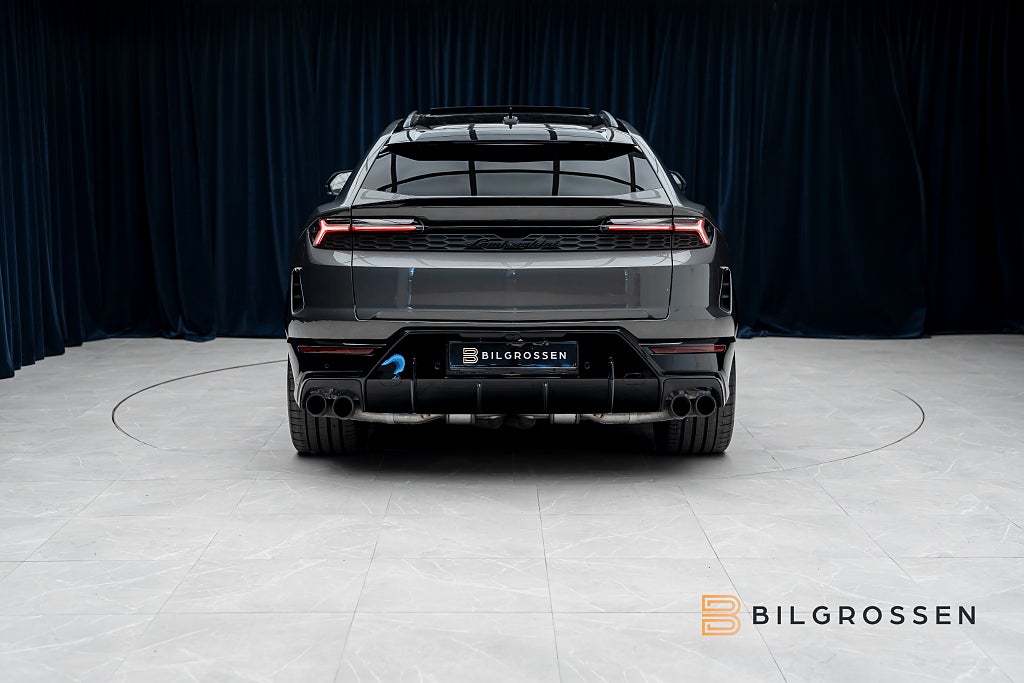 Lamborghini Urus SE Style-P Dark Big-Carbon Grigio Keres 23” NY