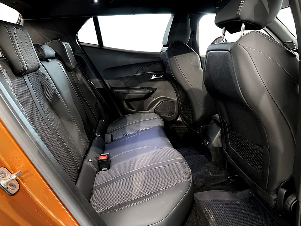 Bild på Peugeot E-2008 GT Pack 50kWh 136hk Aut B-KAMERA CARPLAY