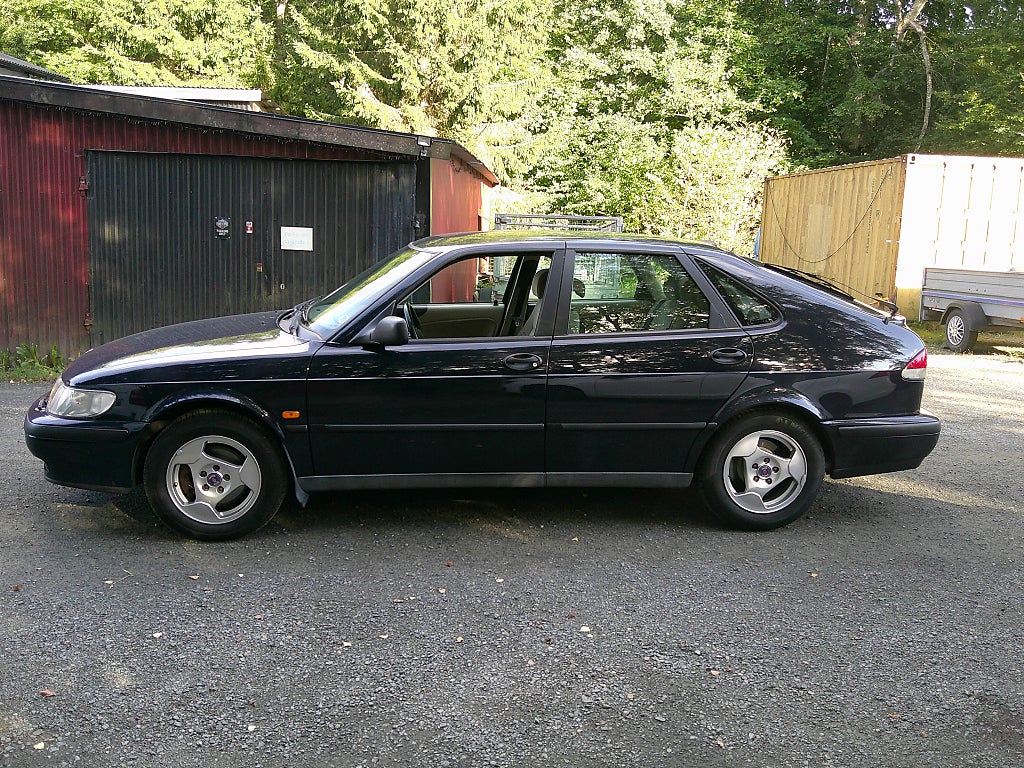 Saab 9-3 5-dörrar 2.0 T SE
