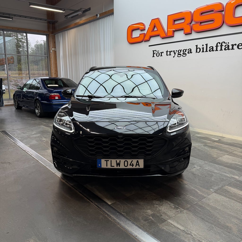 Ford Kuga Plug-In Hybrid E-CVT ST-Line B&O Carplay B-kamera Drag