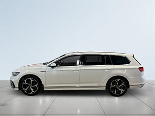 Volkswagen Passat Sportscombi 2.0 TDI 4M Drag/Kamera/D&M-Värmare/S&V-Däck – bild 4