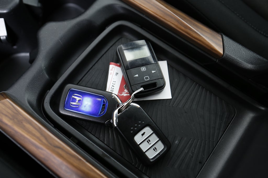 Honda CR-V Hybrid E-CVT Elegance AWD Drag Bränslevärmare