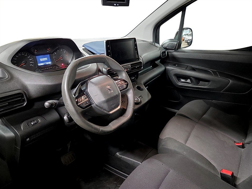 Bild på Peugeot Partner PRO+ 1.5 BHDi 130hk Aut L2 - B-KAMERA, DRAG