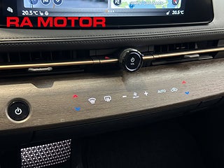 SUV Nissan Ariya 21 av 26