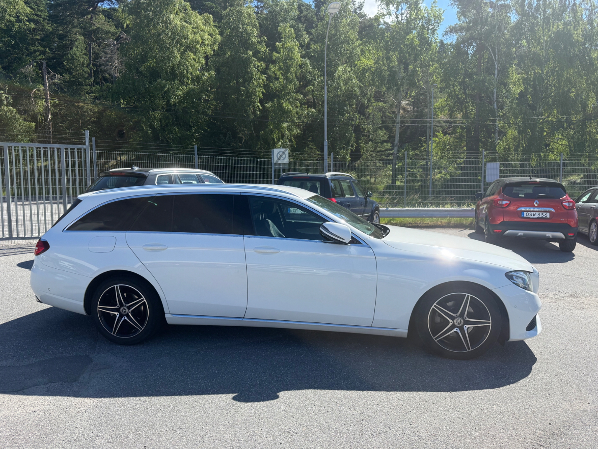 Mercedes-Benz E 2018, bild 4/10