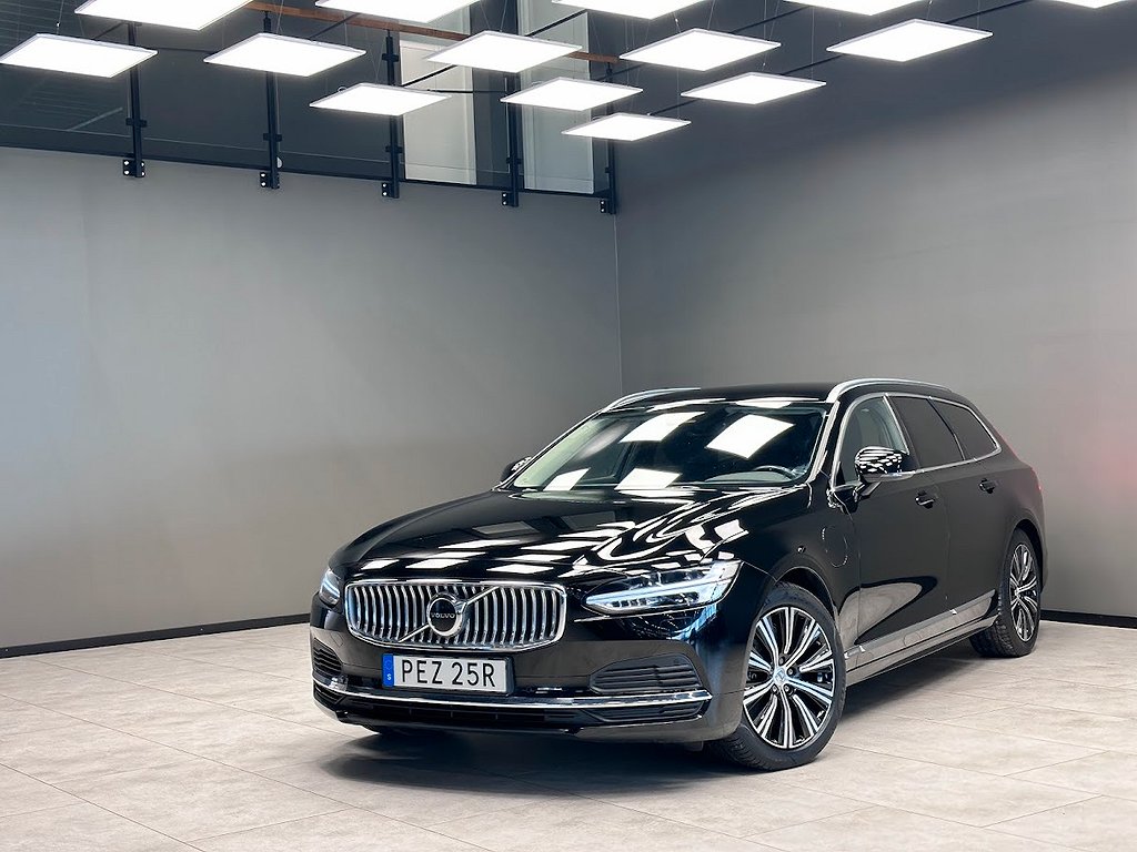 Volvo V90 Recharge T6 AWD / Google / VOC / Drag / Backkamera