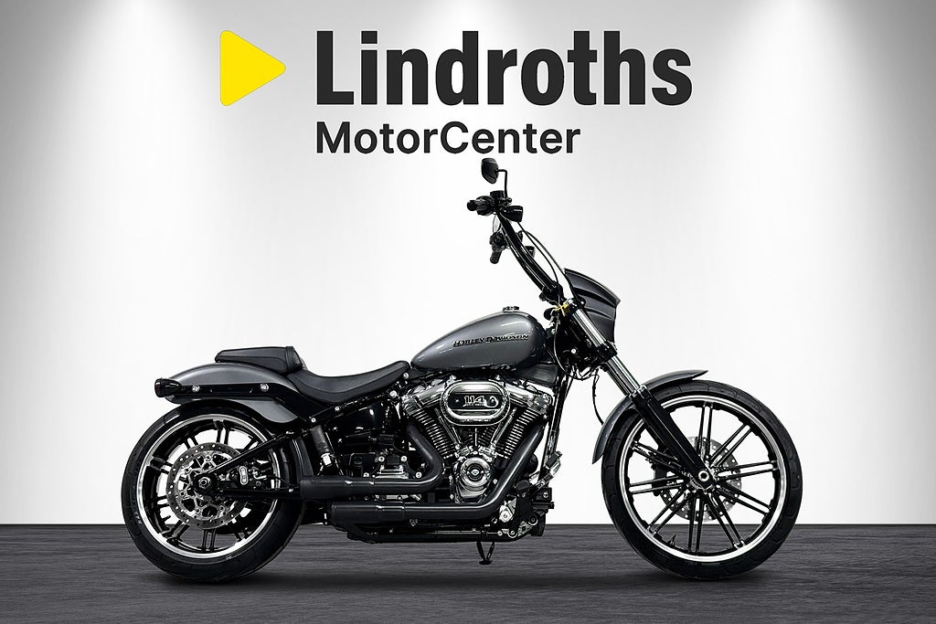 Harley-Davidson Breakout 114  " FRI FRAKT " 
