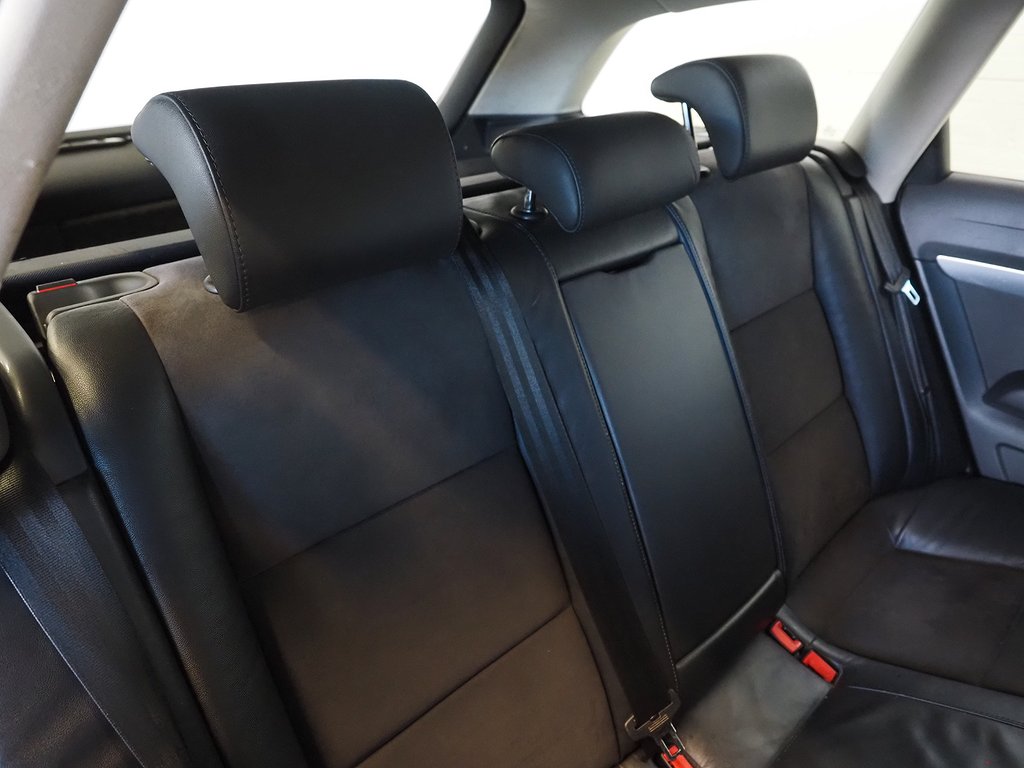 Audi A6 Avant 2.0 TDI Multitronic Business Edition Halvskinn 2010