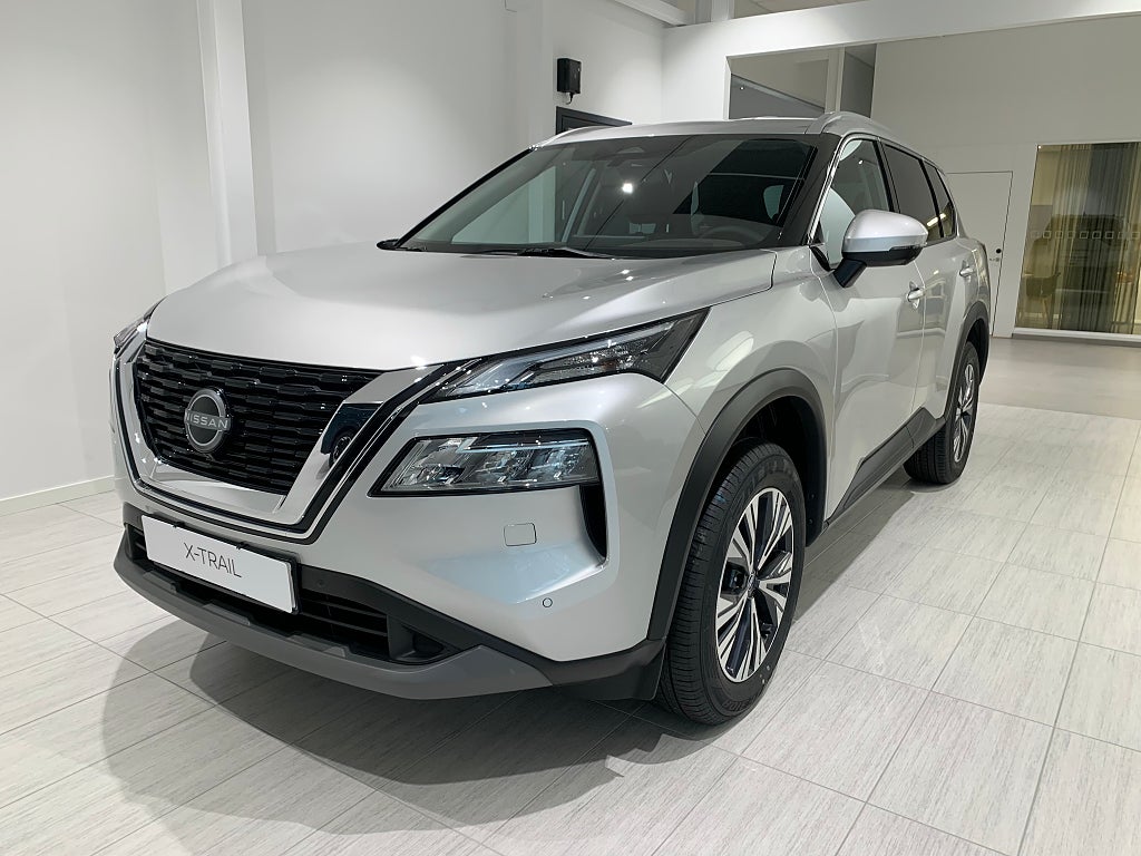 Nissan X-Trail e-4orce N-Connecta | ink service & vinterhjul!