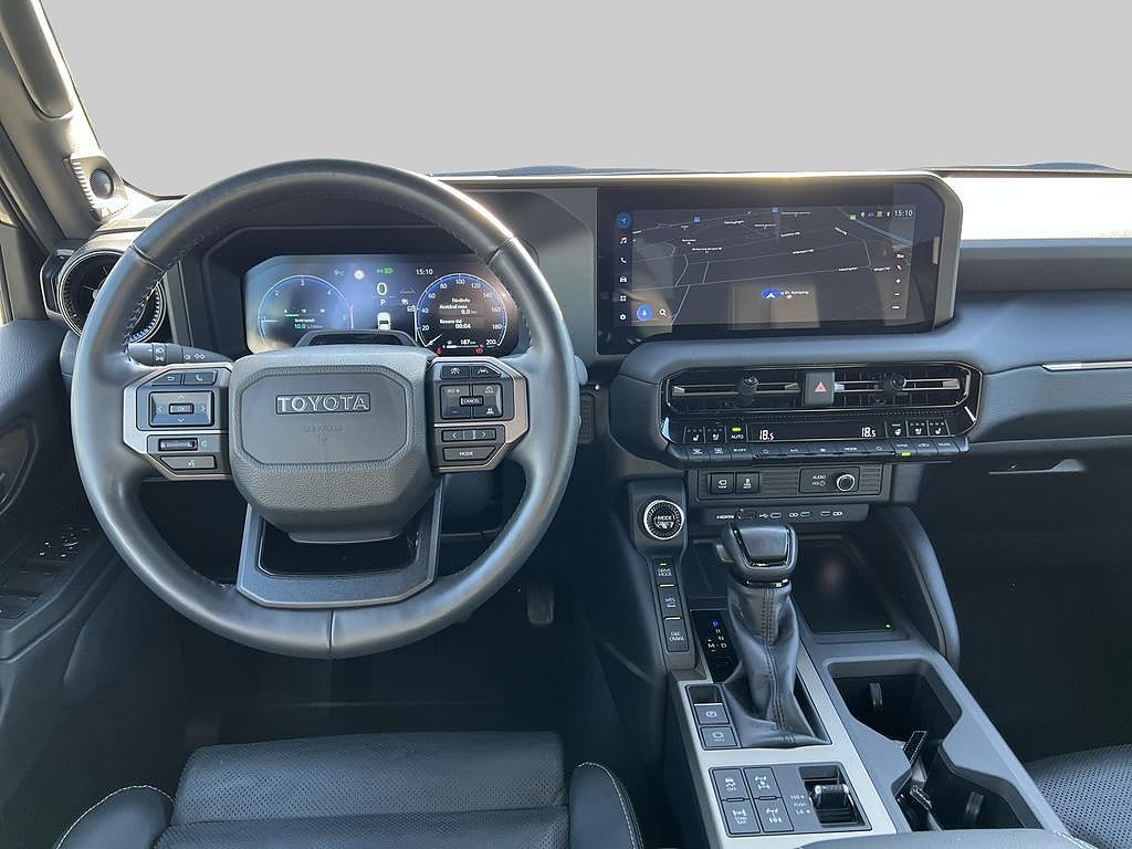 Toyota Land Cruiser 2024 - miniatyr 8