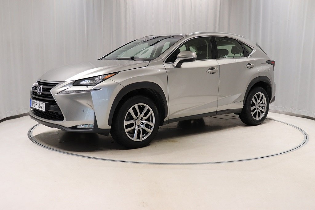 Lexus NX 300H 197hk AWD Aut Kamera Läder, Sensorer