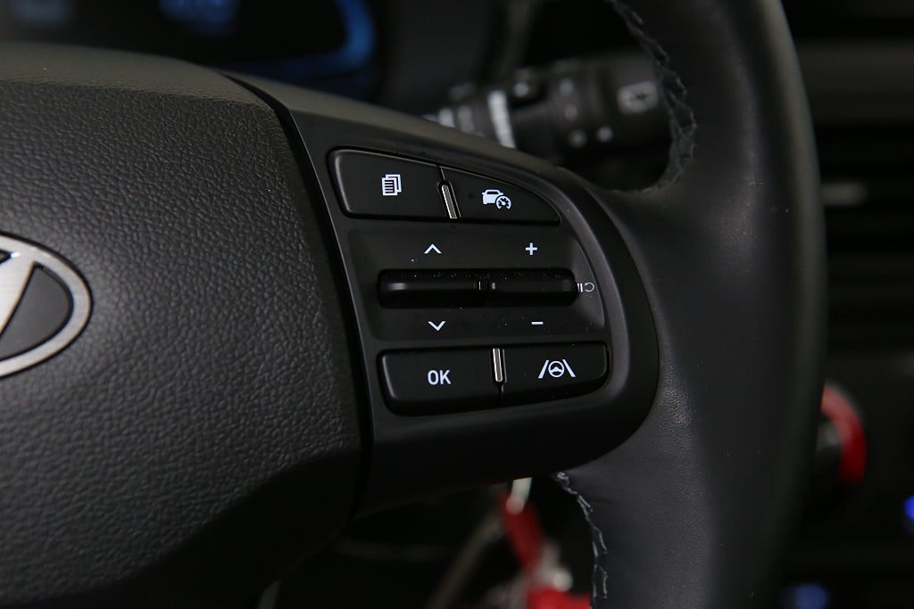 Hyundai i10 1.0 AMT Advanced 2025