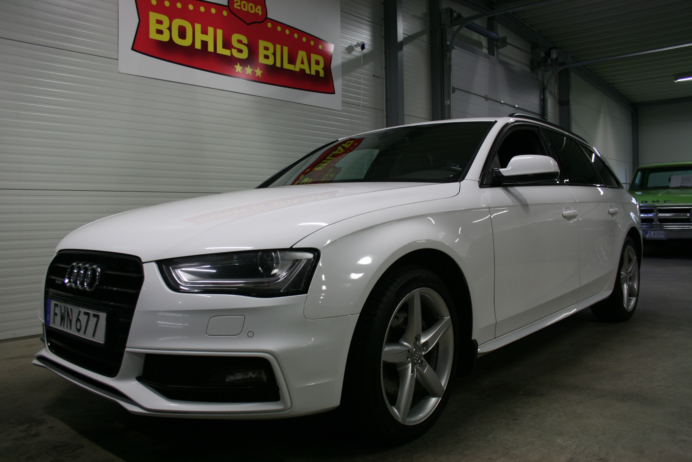 Audi A4 2015, bild 2/43