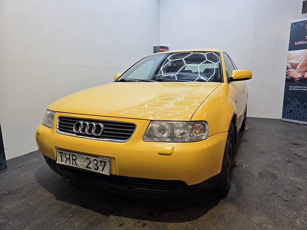 Audi A3 5-dörrar 1.8 20v Turbo Attraction Euro 4