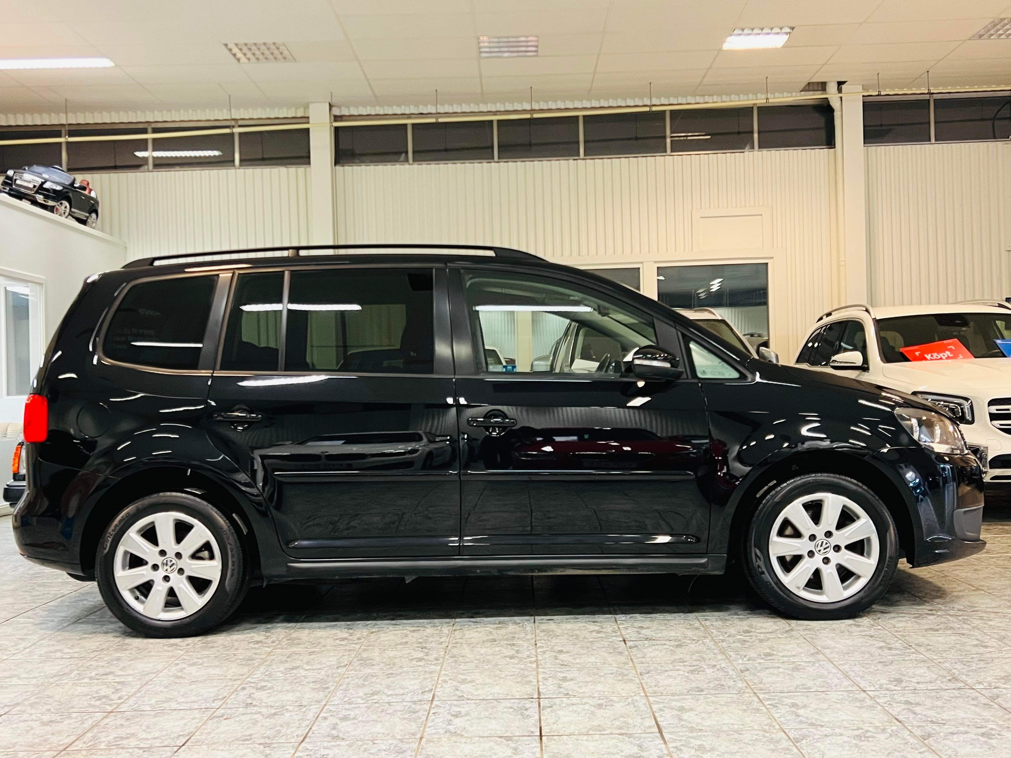 Volkswagen Touran 1.4TSI 2012, bild 2/49