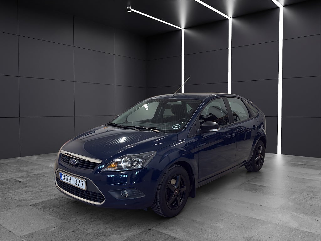 Ford Focus 5-dörrars 1.8 Flexifuel Titanium |NY BESIKTIGAD|AC|