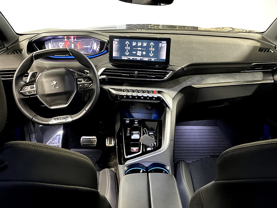 Bild på Peugeot 5008 GT 1.2 PT 130hk Aut 7-SITS CARPLAY NAVI