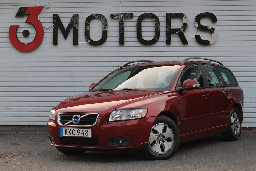 Volvo V50 1.6 D Momentum Drag Låga mil kamrembytt *En brukare*