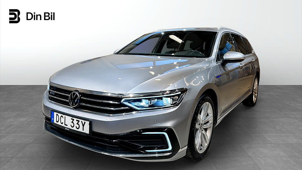 Volkswagen Passat GTE DSG Executive/P-värmare/Drag/Panorama