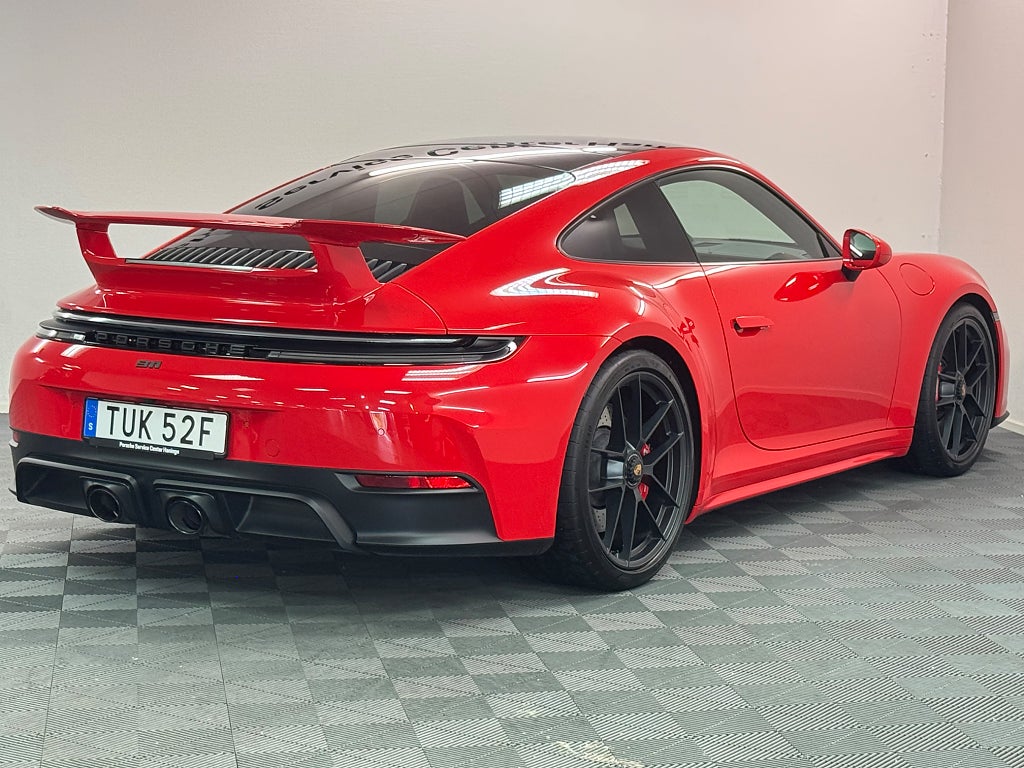 Porsche 911 Carrera GTS PDK, 8-trins, 541ps, 2025