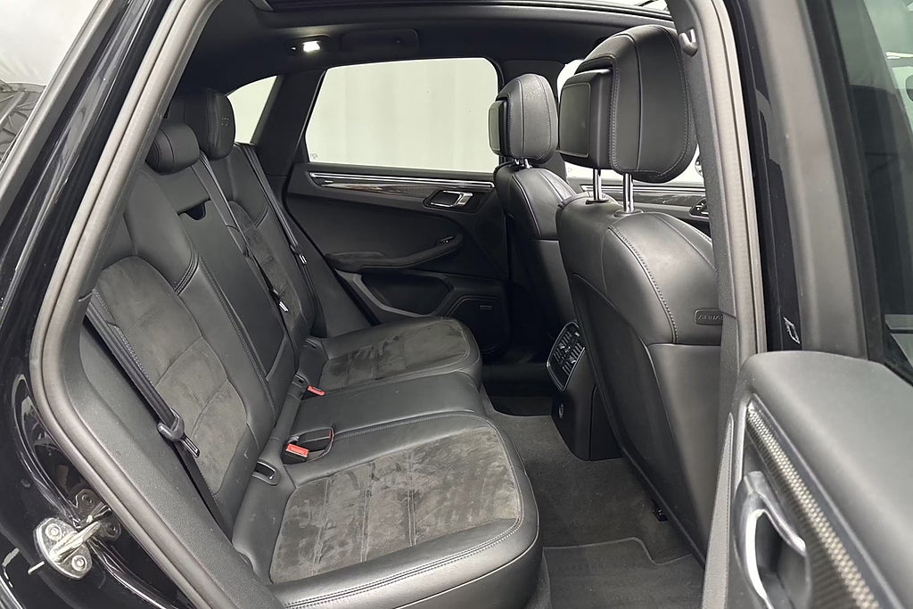 Porsche Macan GTS PDK Värmare Sportavgas Drag Bose Kamera Pano miniatyr 16