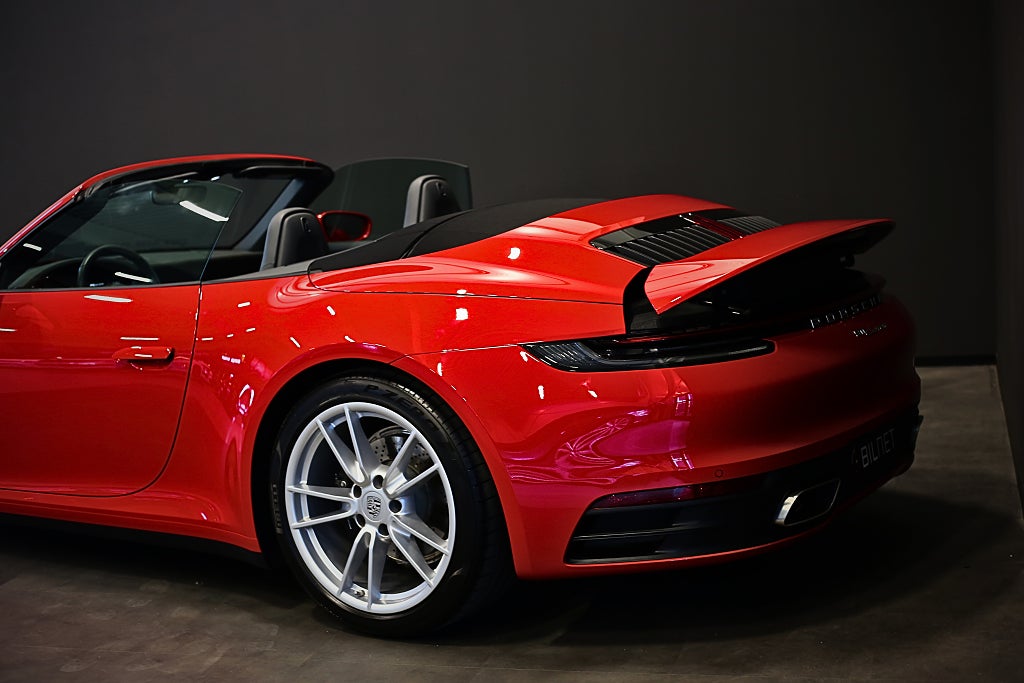 Porsche 911 992 Carrera Cabriolet *3,99%*PDK 950mil 360 LED PASM