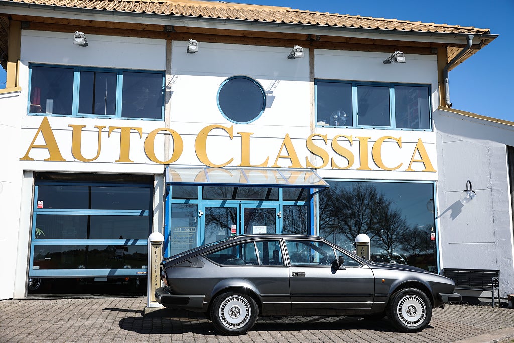 Alfa Romeo GTV 6 2.5 V6