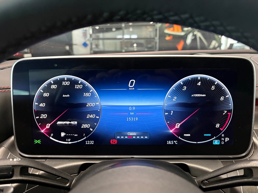 Mercedes-Benz AMG C 43 4MATIC AMG premium panorama värmare 20” - bild 18