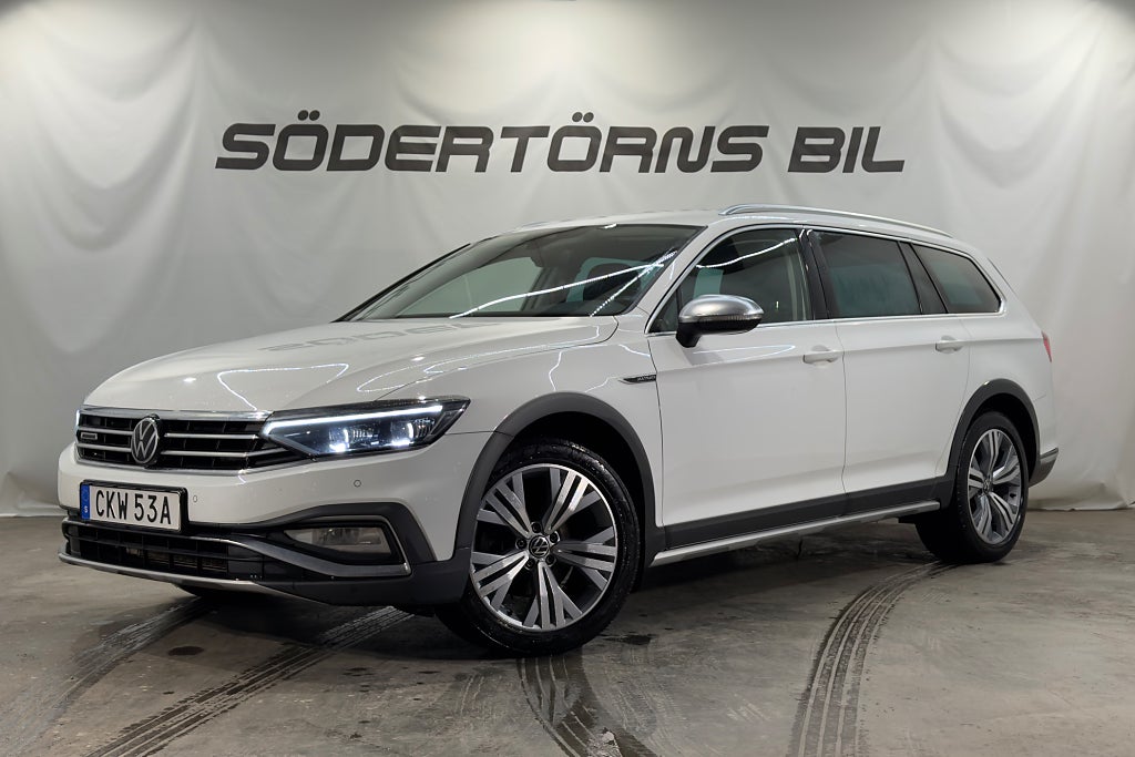 Volkswagen Passat Alltrack 2.0 TDI 4M DRAG VÄRMARE KAMERA COCKPIT MOMSBIL