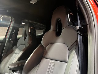 Halvkombi Nissan Juke 16 av 20