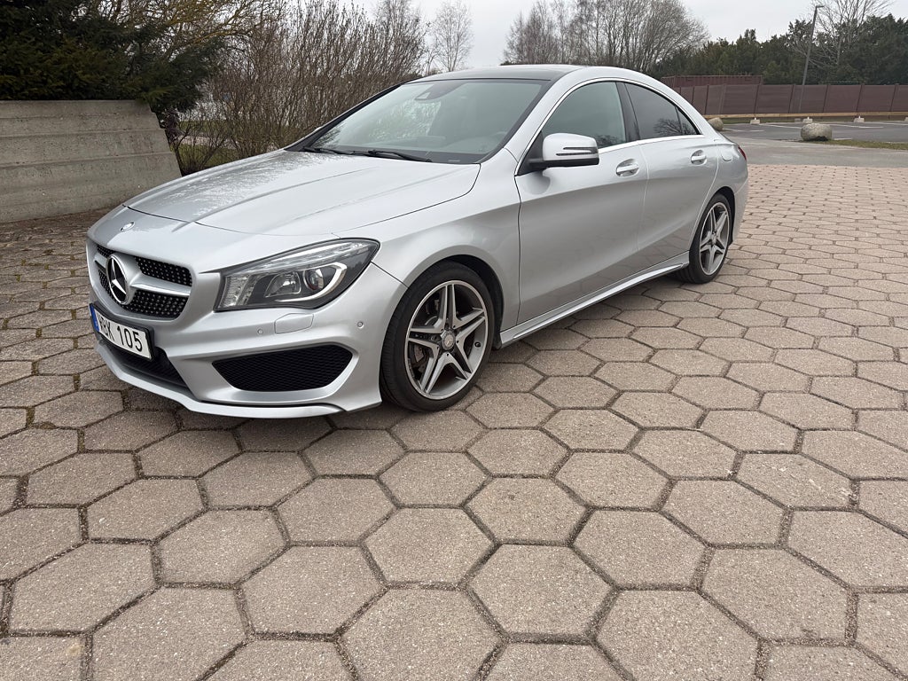 Mercedes-Benz CLA 220 d AMG 7G-DCT Line Euro 6 Panoramatak 