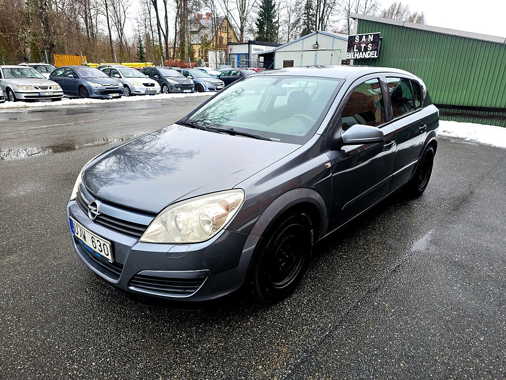 Opel Astra 1.6 Twinport Ny kamrem Ny besiktat Ny servad