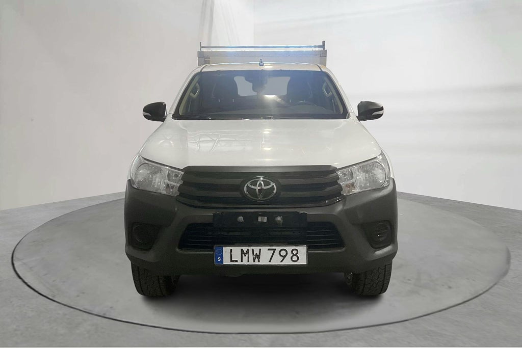 Toyota Hilux Dubbelhytt 2.4 AWD Euro 6 NY BES NY SERV MOMS 