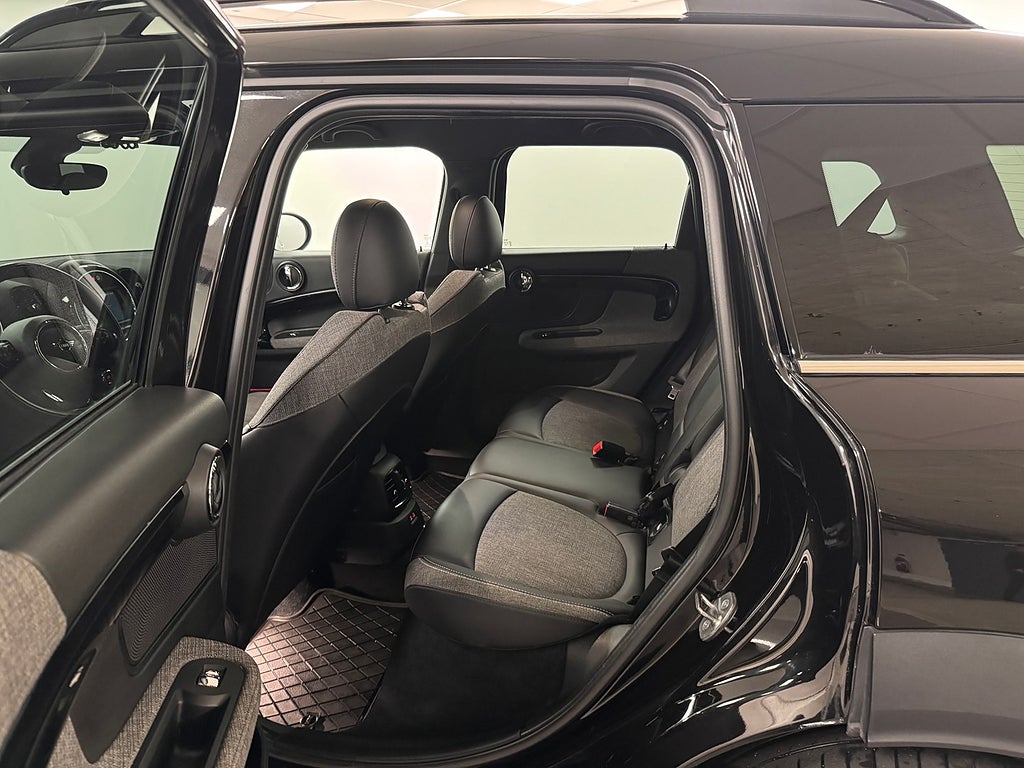 MINI Countryman 2020 - miniatyr 13