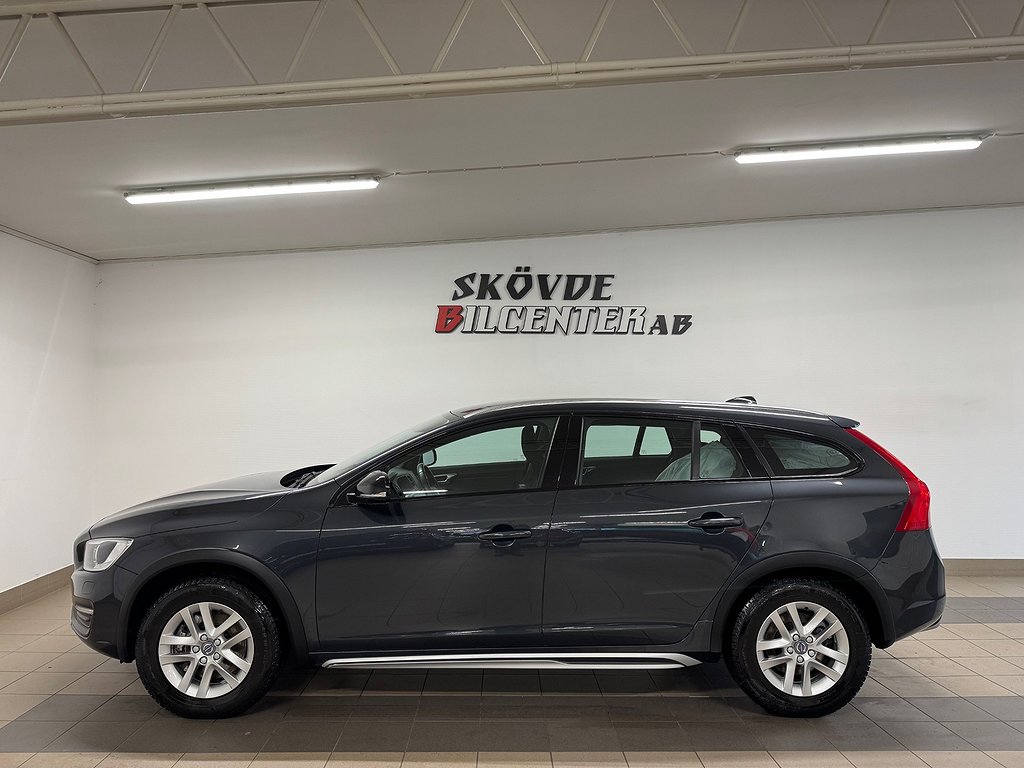 Volvo V60 Cross Country D3 Momentum/Drag/GPS/Nyservad/Driver Support