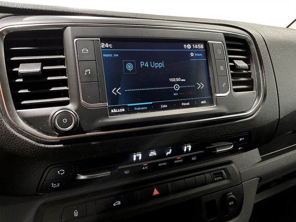 Bild på Peugeot Expert PRO+ North Pack 2.0 BHDi 120hk Aut L2 B-KAMERA CARPLAY