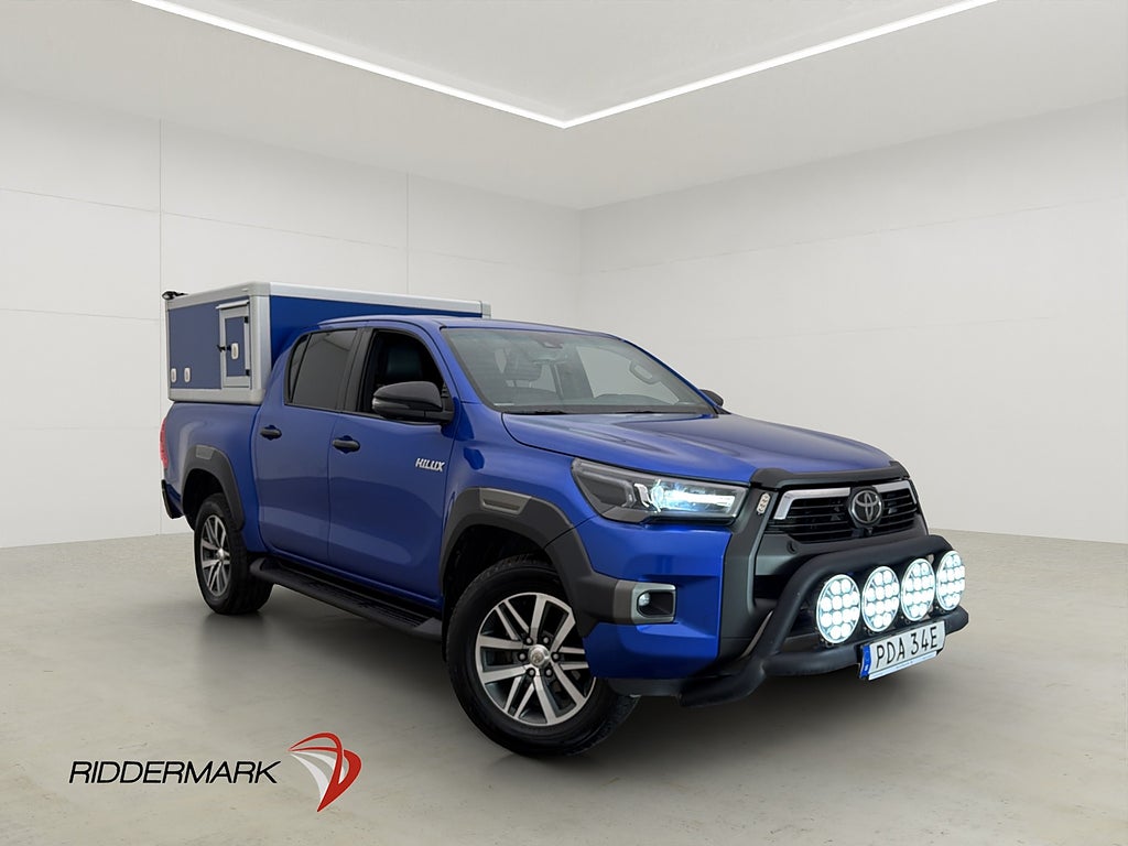 Toyota HiLux Invincible 2.8 4WD HUNDKÅPA Värmare 3-Burar JBL