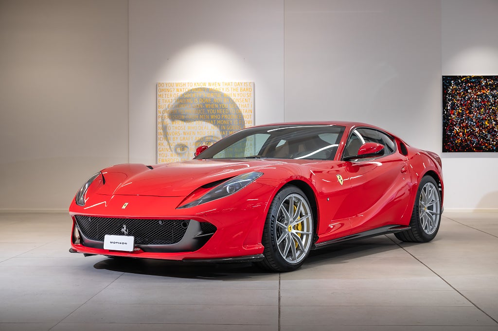 Ferrari 812 Superfast - Daytona seats, Pass display