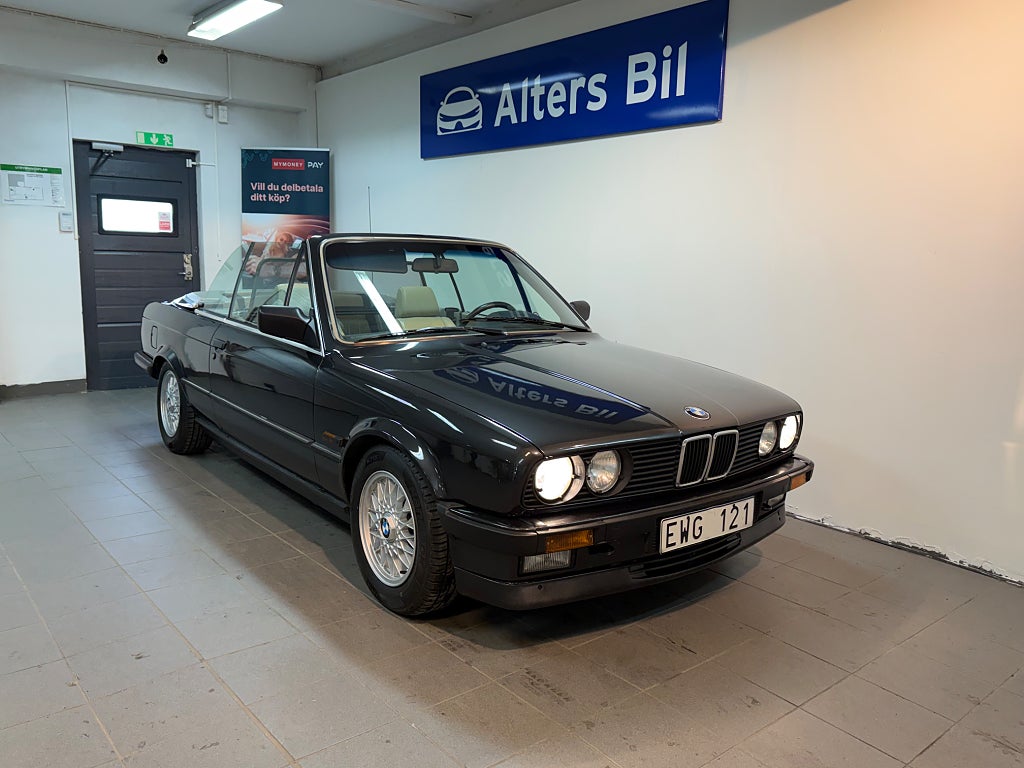 BMW 325I Convertible svensksåld 