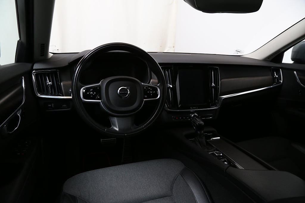 Volvo V90 Cross Country D5 AWD 235hk Adv Edition Aut Navi Kamera VOC D 2019