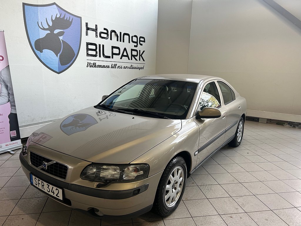 Volvo S60 2.4 Business/NYKAMREM/SUPERDEAL Fr 626kr/MÅN/M-VÄRMARE