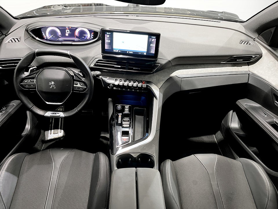 Bild på Peugeot 3008 GT 1.2 PT 130hk Aut B-KAMERA NAVI